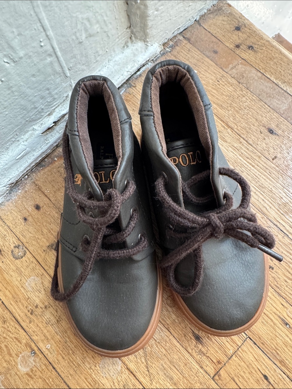 Polo by Ralph Lauren Boys Dark Brown Leather Lace-Up Boots with Tan Sole